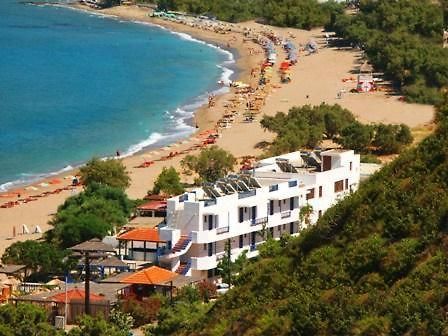 Bay Watch Aparthotel Karpathos Bagian luar foto