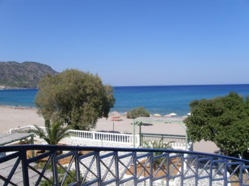 Bay Watch Aparthotel Karpathos Bagian luar foto